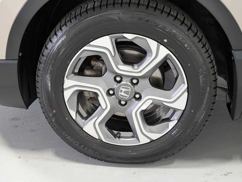 Used 2017 Honda CR-V EX-L image 3