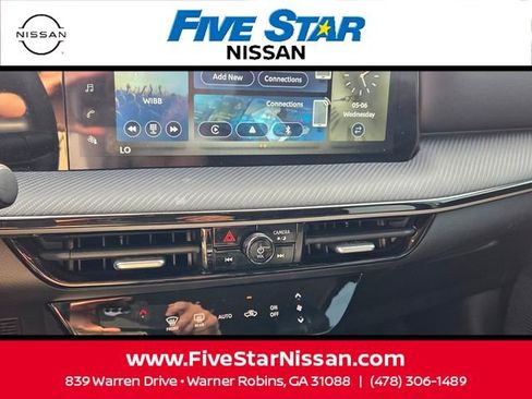 Used 2025 Nissan Kicks SR w/ Illumination Package FWD image 20