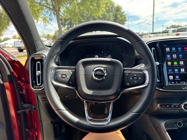 Used 2023 Volvo C40 P8 Recharge Plus AWD/4WD image 28