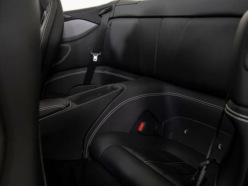 Certified 2022 Ferrari Portofino M RWD image 43