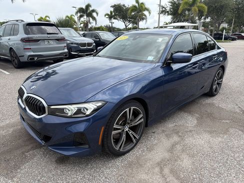 Used 2023 BMW 330i Sedan w/ Premium Package RWD image 8