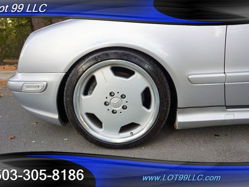 Used 2001 Mercedes-Benz CLK 55 AMG Coupe image 4