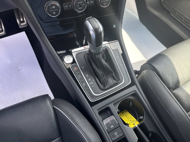 Used 2019 Volkswagen Golf R 4-Door AWD/4WD image 29