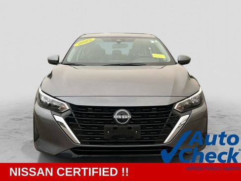 Certified 2025 Nissan Sentra S FWD image 8