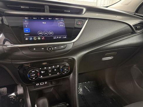 Used 2022 Buick Encore GX Select w/ Sport Touring Package AWD/4WD image 17