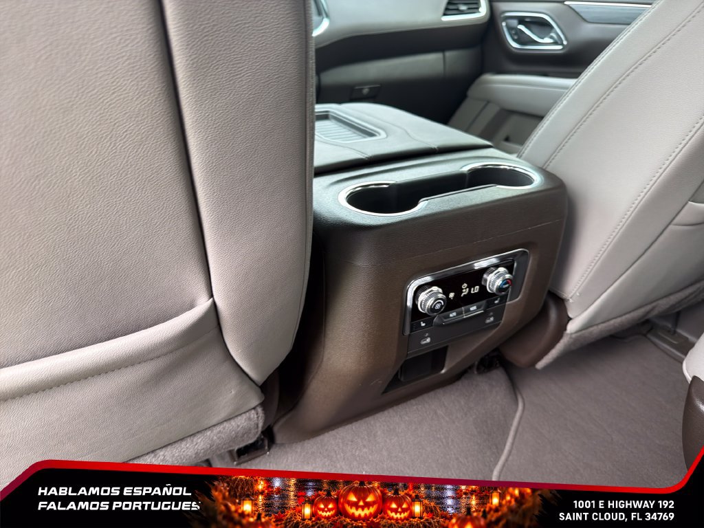 Used 2024 GMC Yukon SLT w/ SLT Luxury Package AWD/4WD image 28