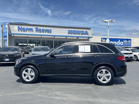 Used 2016 Mercedes-Benz GLC 300 image 2