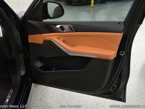 Used 2022 BMW X5 xDrive40i w/ M Sport Package image 41