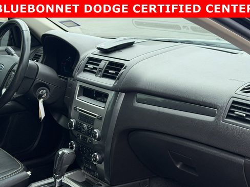 Used 2011 Ford Fusion SEL w/ 302A Rapid Spec Order Code FWD image 19