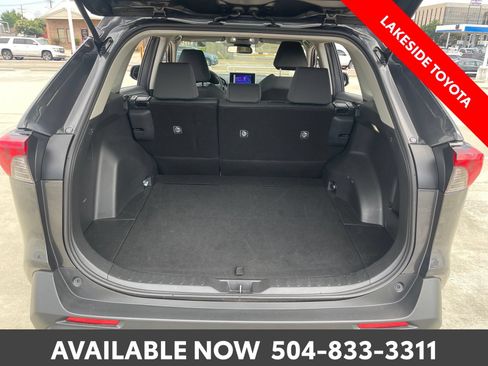 Certified 2025 Toyota RAV4 XLE FWD image 21