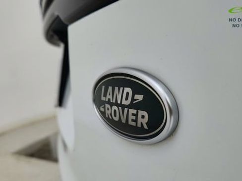 Used 2022 Land Rover Range Rover Velar S AWD/4WD image 19