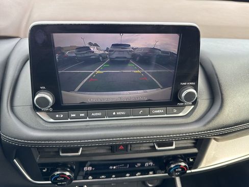 Certified 2023 Nissan Rogue SV w/ SV Premium B Package image 30