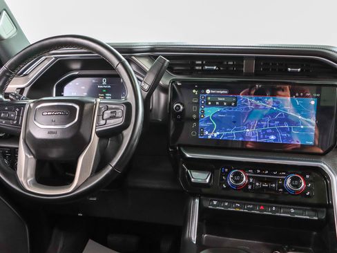 Used 2024 GMC Sierra 2500 Denali w/ Denali Reserve Package image 19