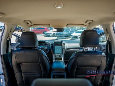 Used 2024 Ford Edge SEL AWD/4WD image 16