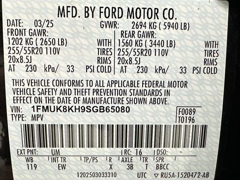 Used 2025 Ford Explorer ST-Line image 11