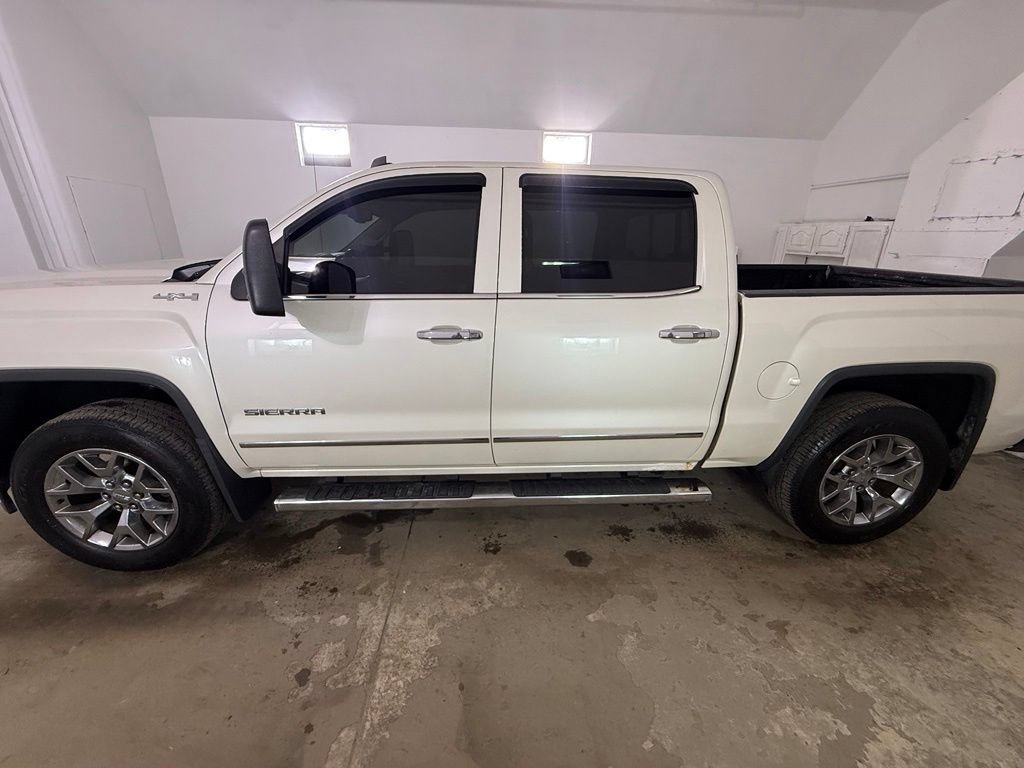 Used 2014 GMC Sierra 1500 SLT w/ SLT Crew Cab Value Package AWD/4WD image 3