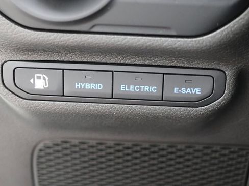 Used 2023 Jeep Wrangler Unlimited Sahara image 23