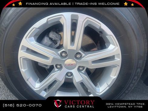 Used 2020 GMC Terrain SLE w/ Driver Convenience Package image 22