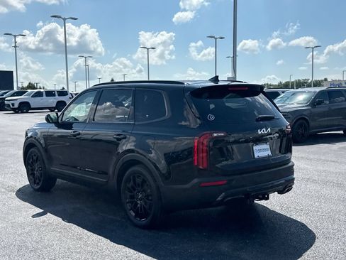 Used 2022 Kia Telluride EX w/ EX Premium Package AWD/4WD image 5