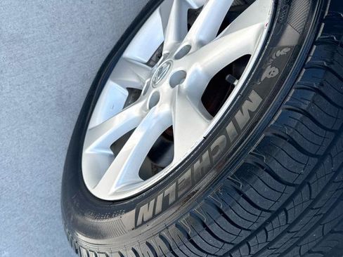 Used 2010 Lexus RX 350 2WD image 2