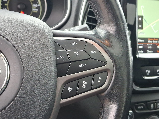 Used 2021 Jeep Cherokee Limited w/ Elite Package AWD/4WD image 8