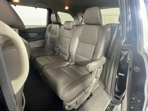 Used 2016 Honda Odyssey Touring Elite image 26
