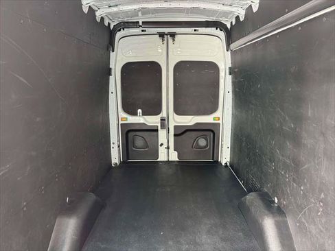 Used 2024 Ford Transit 250 148 High Roof Extended w/ Load Area Protection Package RWD image 15