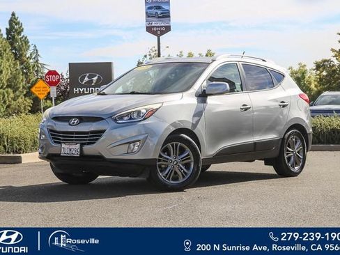 Used 2015 Hyundai Tucson SE FWD image 1
