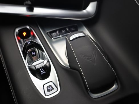 Used 2023 Chevrolet Corvette Stingray Premium Cpe w/ Z51 Performance Package image 40