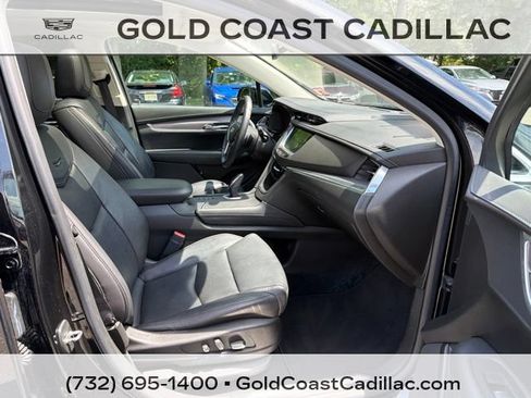 Used 2017 Cadillac XT5 Luxury w/ Driver Awareness Package AWD/4WD image 7