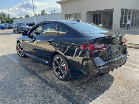 Used 2026 BMW M235i xDrive w/ Technology Package AWD/4WD image 6