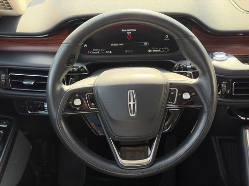 Used 2023 Lincoln Aviator Reserve w/ Equipment Group 201A AWD/4WD image 14