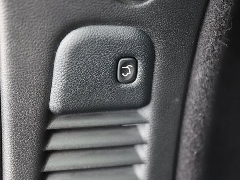 Used 2023 Dodge Durango R/T image 17