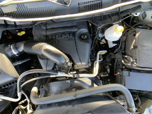 Used 2013 RAM 1500 Laramie Longhorn image 23