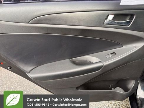 Used 2013 Hyundai Sonata SE image 27