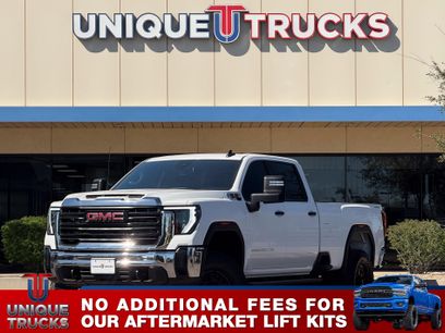 Used 2025 GMC Sierra 3500 Pro w/ Convenience Package