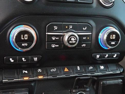 Used 2019 GMC Sierra 1500 SLT image 13