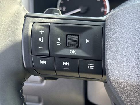 Used 2026 Nissan Rogue SV image 28