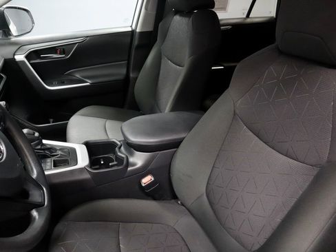 Used 2023 Toyota RAV4 XLE w/ Convenience Package image 24