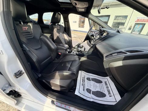 Used 2013 Ford Focus ST image 55