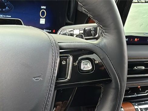 New 2025 Lincoln Aviator Black Label w/ Black Label Special Edition image 26