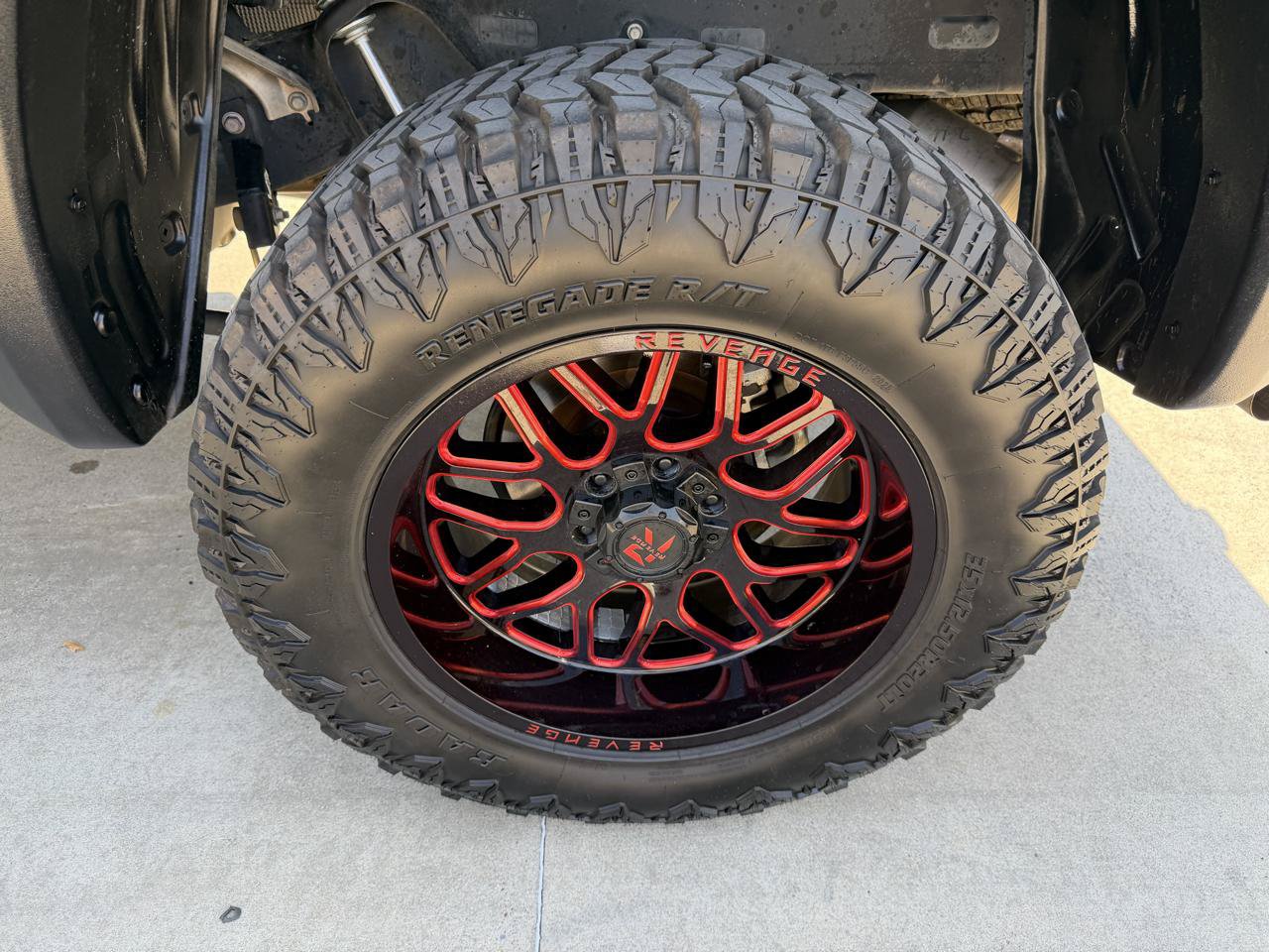 Used 2022 Toyota Tundra SR5 RWD image 9