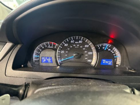 Used 2014 Toyota Camry SE FWD image 21