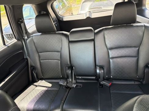 Used 2021 Honda Passport Touring image 16