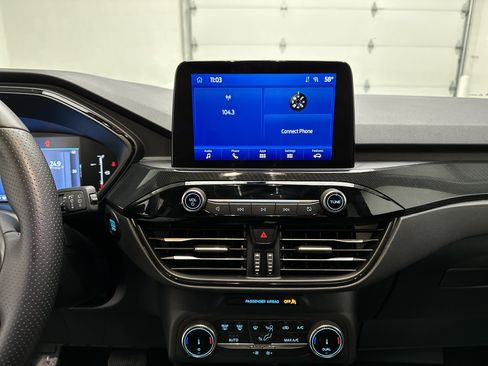 Used 2025 Ford Escape ST-Line AWD/4WD image 28