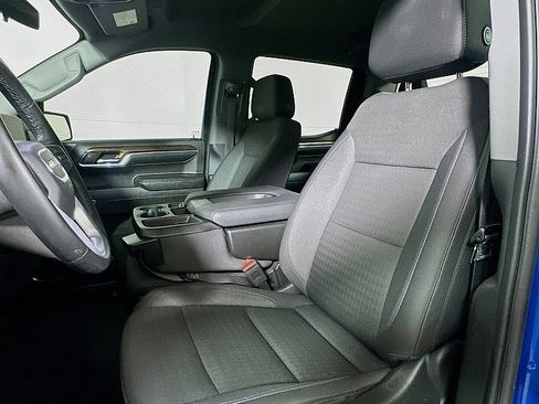 Used 2024 GMC Sierra 1500 Elevation image 11