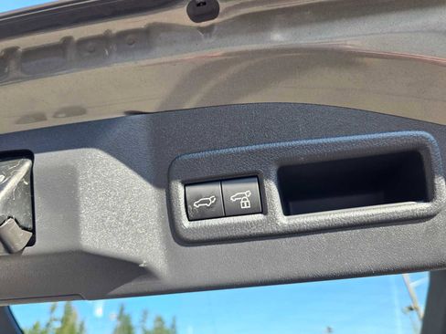 Used 2025 Toyota bZ4X XLE w/ Weather Package image 18