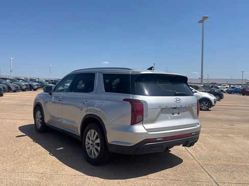 Used 2025 Hyundai Palisade SEL AWD/4WD image 15