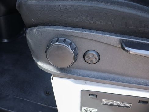 Used 2019 Mercedes-Benz Sprinter 2500 image 22