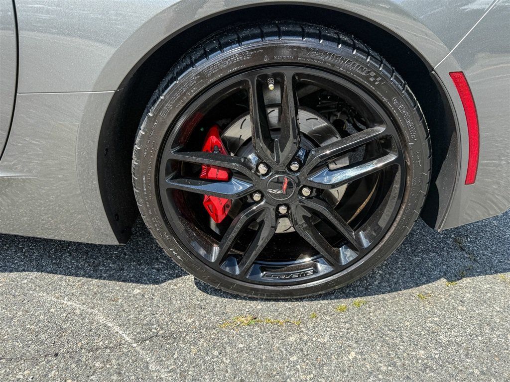 Used 2016 Chevrolet Corvette Stingray Coupe RWD image 22